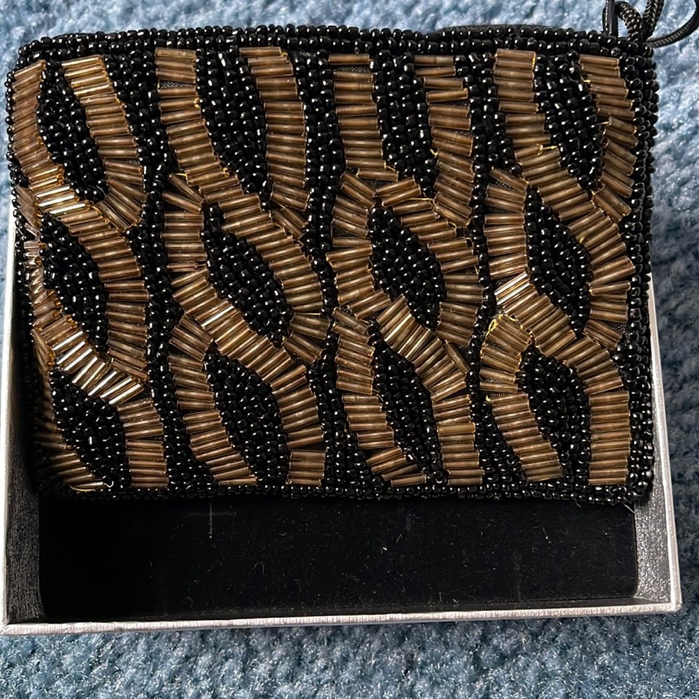 Purse Sequined Black|Tan Colors.